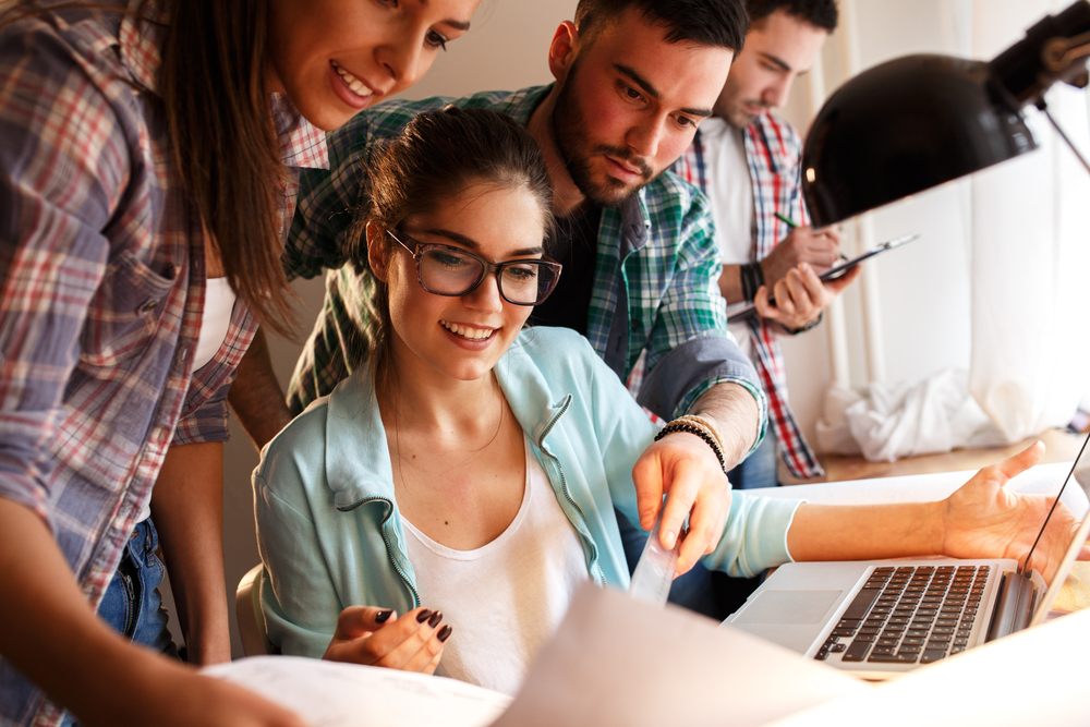 Uno de nuestros principales objetivos es la formación de jóvenes para integrarles en el mundo laboral