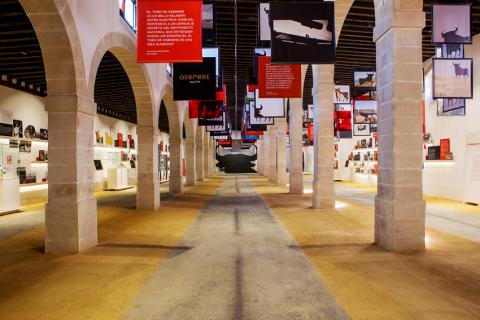 Inauguración de nuestro nuevo espacio cultural Toro Gallery en nuestras bodegas centenarias de El Puerto de Santa Maria. 